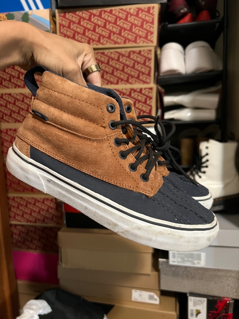 Vans duck boot style WATER PROOF Brown and Navy High-Top Suede Sneakers